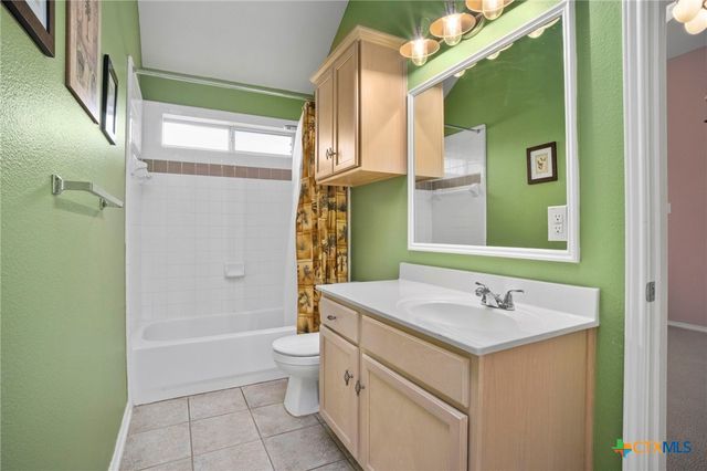 175 Plantation Drive, Seguin, TX 78155