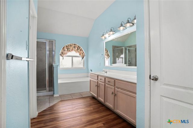 175 Plantation Drive, Seguin, TX 78155