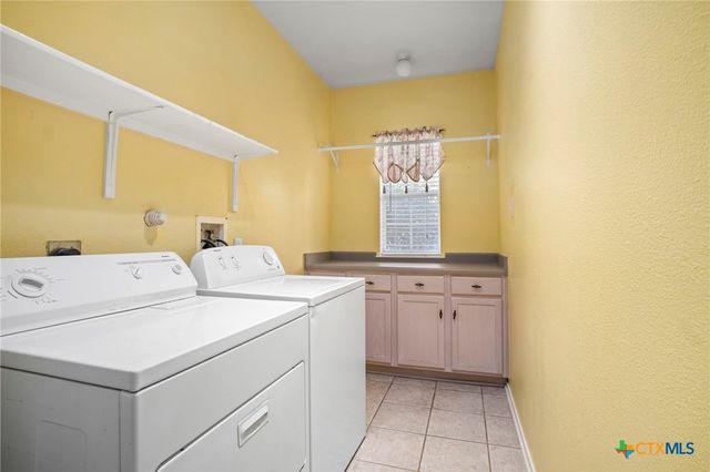 175 Plantation Drive, Seguin, TX 78155