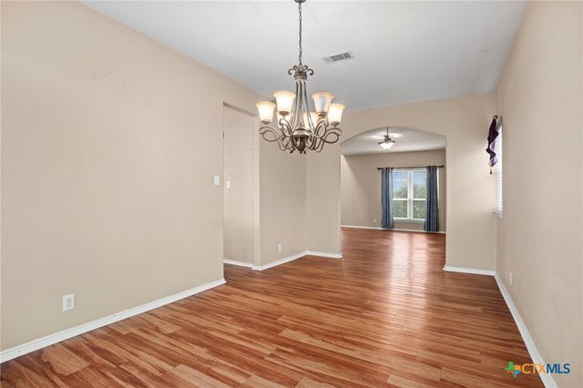 175 Plantation Drive, Seguin, TX 78155