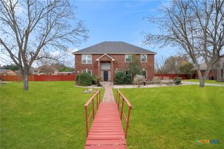 175 Plantation Drive, Seguin, TX 78155