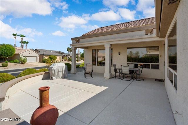 15504 W CORAL POINTE Drive, Surprise, AZ 85374