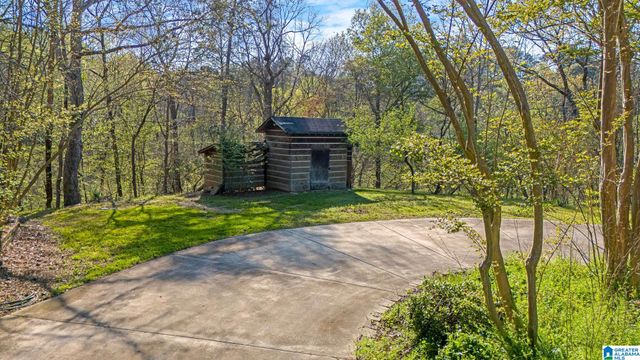 243 PINE RIDGE ROAD, Bessemer, AL 35023