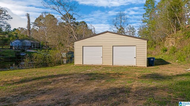 243 PINE RIDGE ROAD, Bessemer, AL 35023