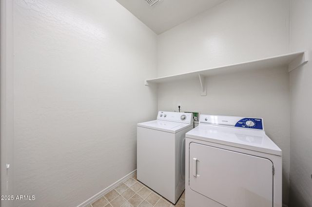 5418 W CARSON Road, Laveen, AZ 85339