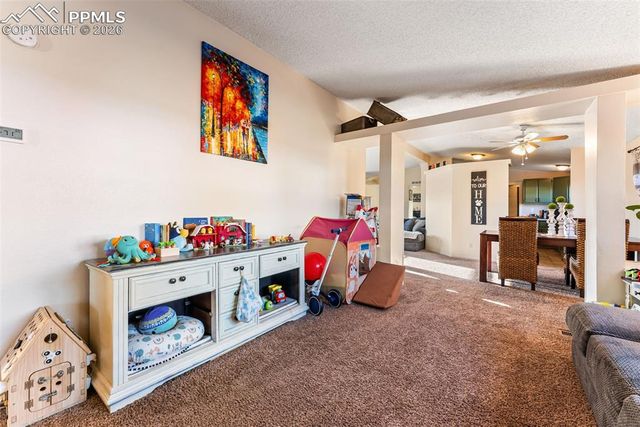 23750 Jayhawk Avenue, Colorado Springs, CO 80928