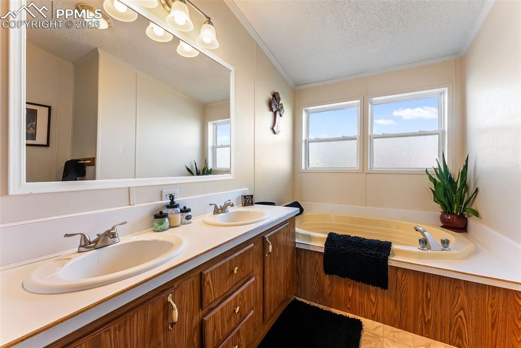 Image 20 of property listing at 23750 Jayhawk Avenue, Colorado Springs, CO 80928