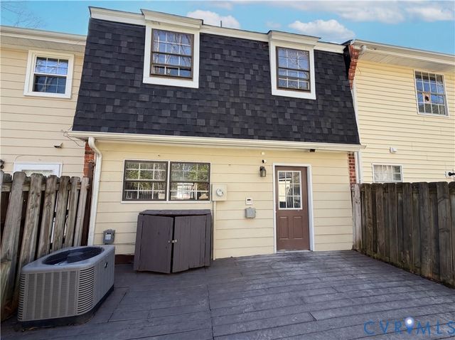 8604 Ransco Ct, North Chesterfield, VA 23235