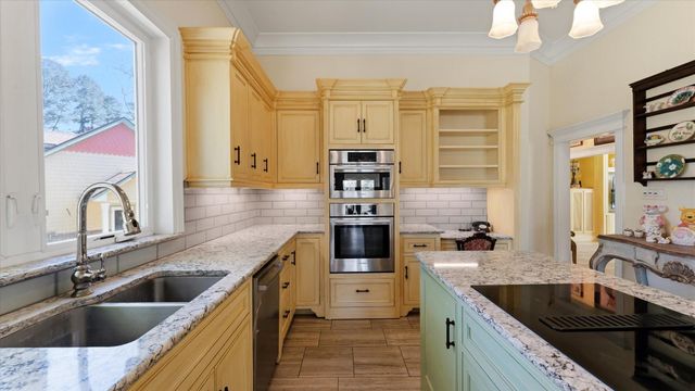 8455 State Highway 150 W, Coldspring, TX 77331