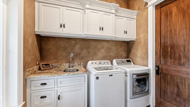 8455 State Highway 150 W, Coldspring, TX 77331