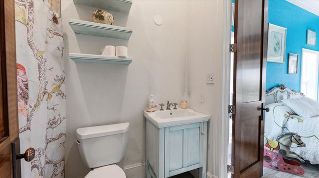 8455 State Highway 150 W, Coldspring, TX 77331