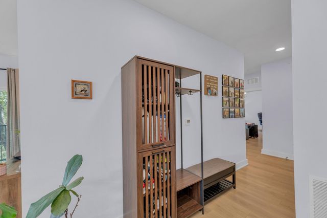 2500 Longview ST 323, Austin, TX 78705