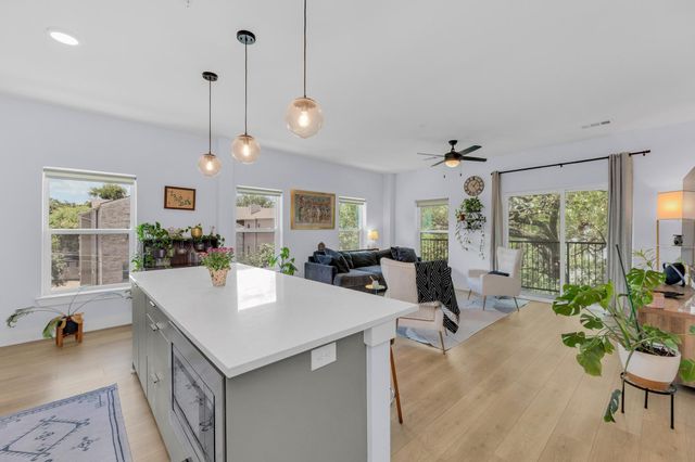 2500 Longview ST 323, Austin, TX 78705