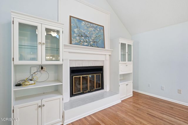 2716 Stoneleigh Drive, Toledo, OH 43617