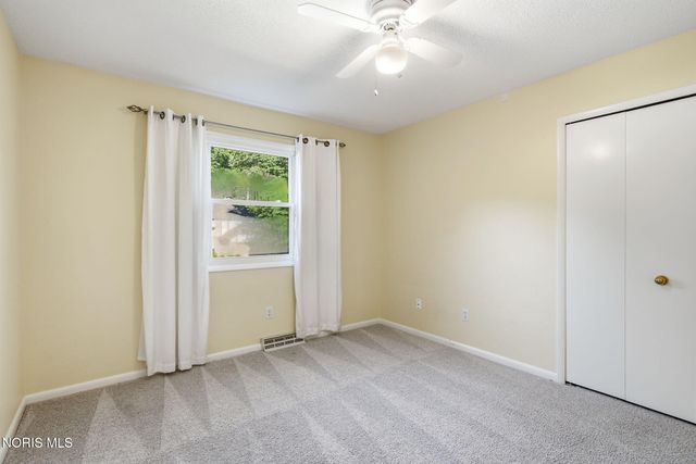 2716 Stoneleigh Drive, Toledo, OH 43617