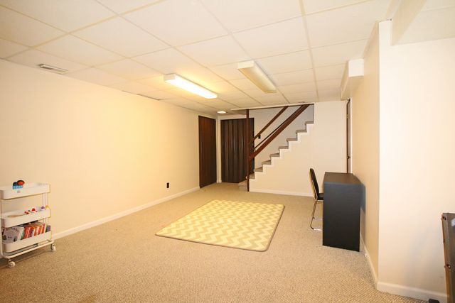 1017 Mayfair Drive, Libertyville, IL 60048