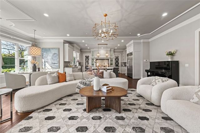 2107 S 5th, Arcadia, CA 91006