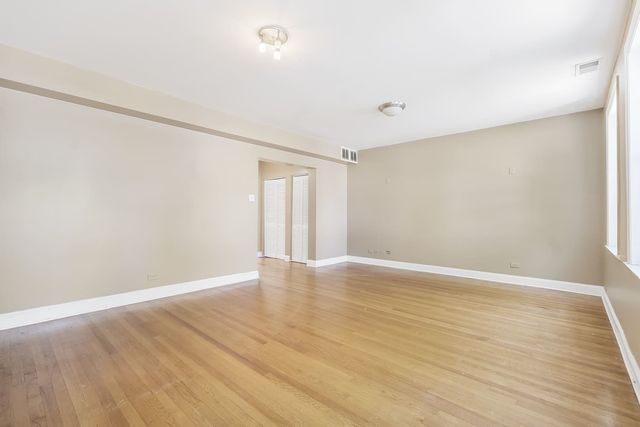 1747 W Pratt Boulevard 2N, Chicago, IL 60626