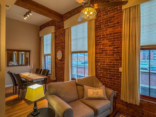 37 Church St Apt 3, Keene, NH 03431