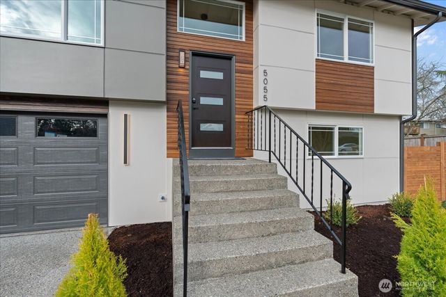 5055 W 33rd Court NE, Tacoma, WA 98422