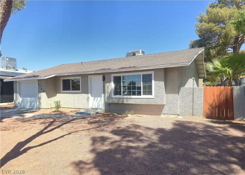 5230 Rou Circle, Las Vegas, NV 89122 — photo 2