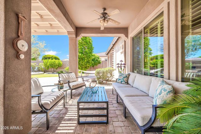 19407 W MEDLOCK Drive, Litchfield Park, AZ 85340
