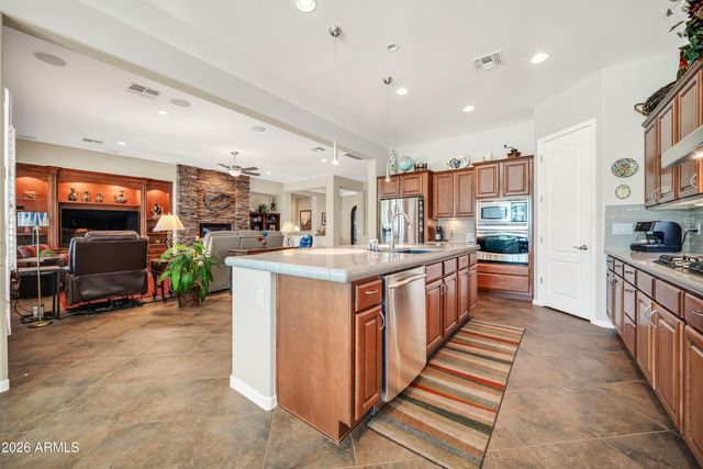 19407 W MEDLOCK Drive, Litchfield Park, AZ 85340