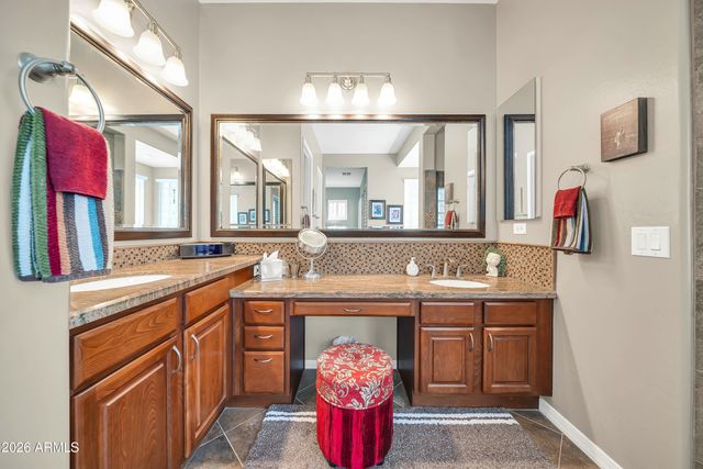 19407 W MEDLOCK Drive, Litchfield Park, AZ 85340