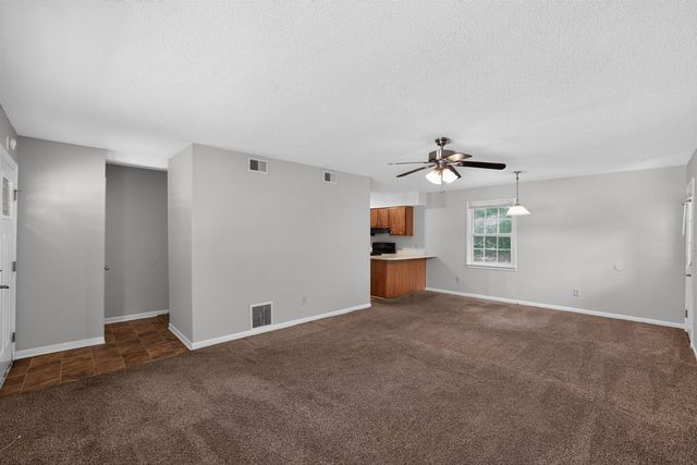 102 Winterhaven Road, Spartanburg, SC 29301