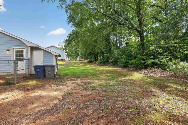 102 Winterhaven Road, Spartanburg, SC 29301