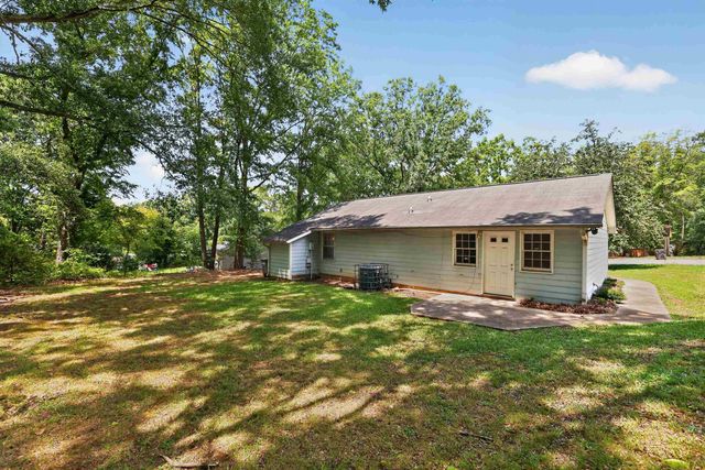 102 Winterhaven Road, Spartanburg, SC 29301