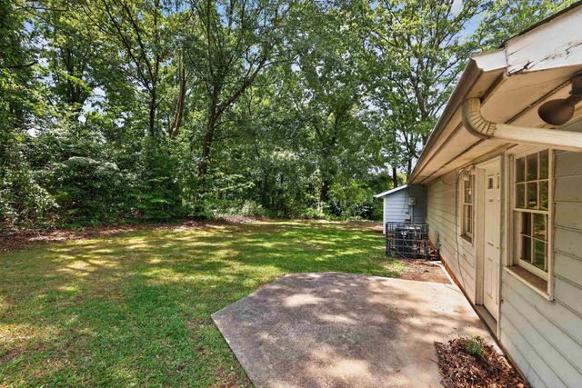 102 Winterhaven Road, Spartanburg, SC 29301