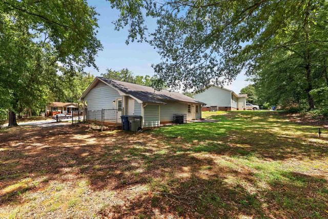 102 Winterhaven Road, Spartanburg, SC 29301