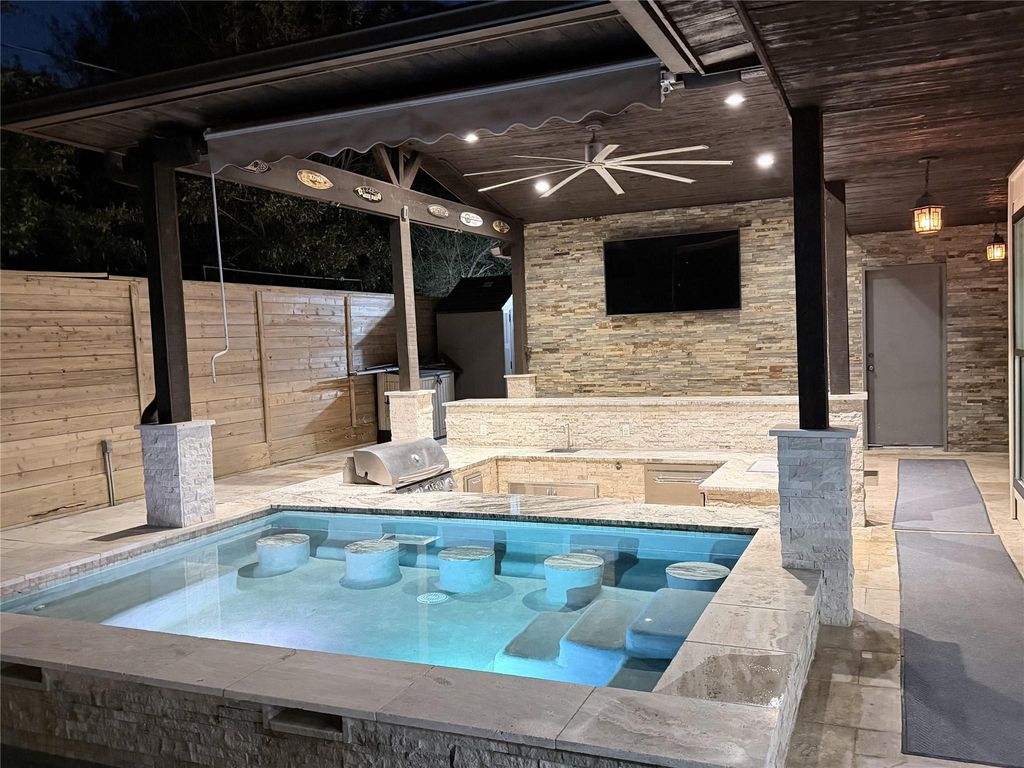 8006 Northbridge Circle, Spring, TX 77379