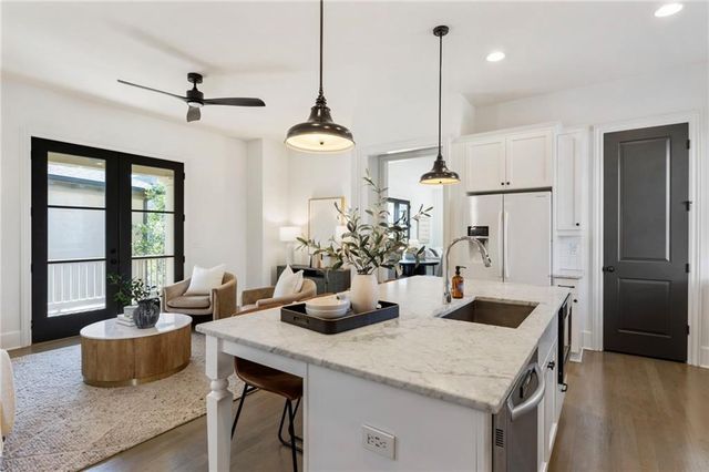 916 Ives SE Lane, Atlanta, GA 30316