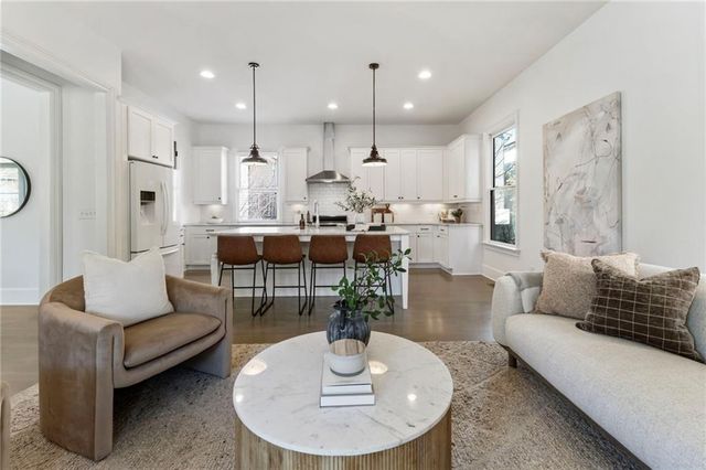 916 Ives SE Lane, Atlanta, GA 30316