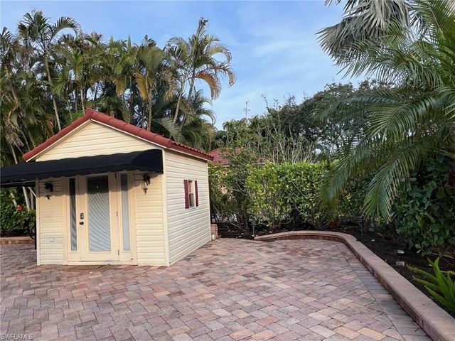 4445 Southern Breeze DR, Naples, FL 34114