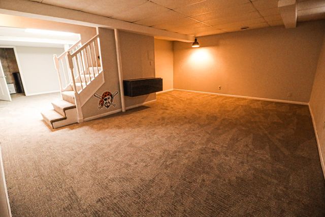 266 Paul Revere Drive, Chesterton, IN 46304