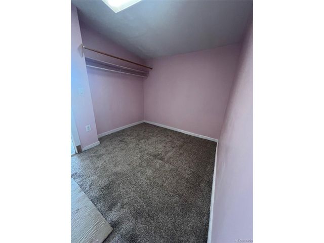 945 Lima St, Aurora, CO 80010