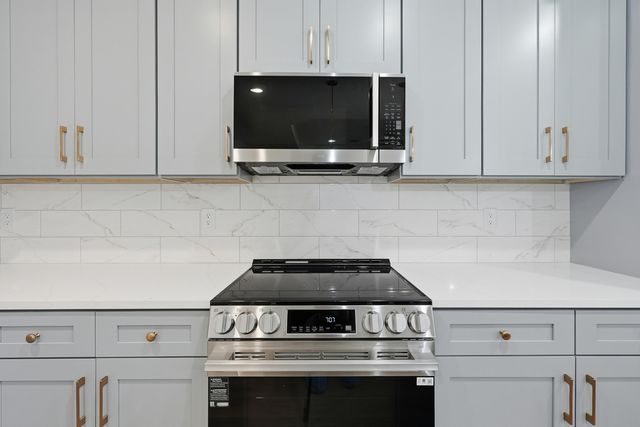 717 Hazel Drive, Fort Walton Beach, FL 32547