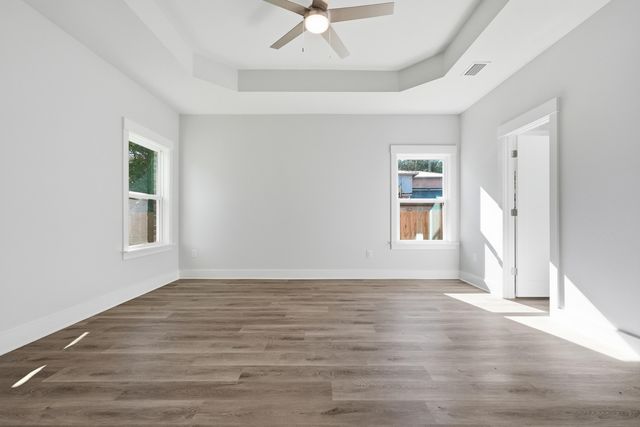 717 Hazel Drive, Fort Walton Beach, FL 32547