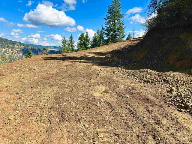 1762 Tranquil Lane, Orofino, ID 83544