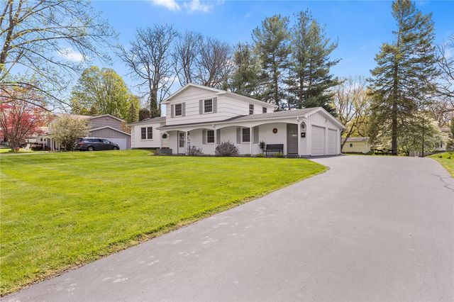 142 Wedgewood Drive, Penfield, NY 14526