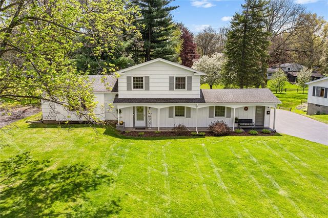 142 Wedgewood Drive, Penfield, NY 14526