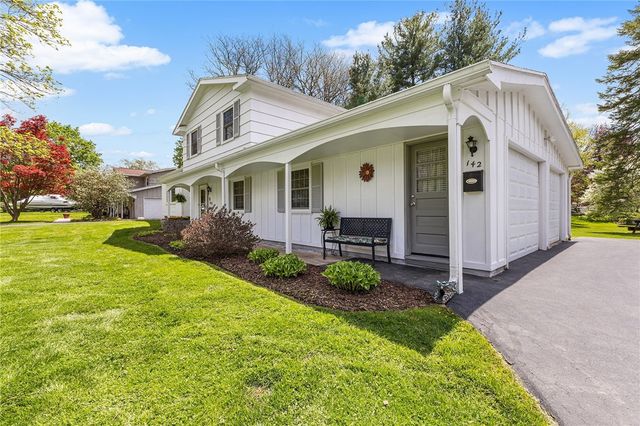 142 Wedgewood Drive, Penfield, NY 14526