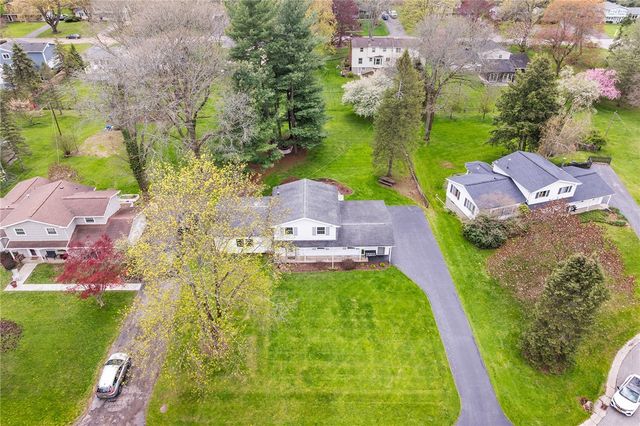 142 Wedgewood Drive, Penfield, NY 14526