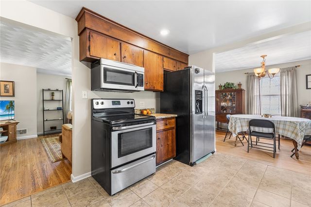 142 Wedgewood Drive, Penfield, NY 14526