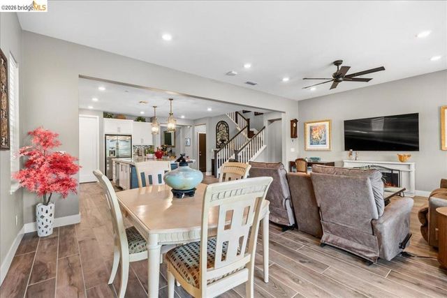 931 Via Veneto, San Ramon, CA 94583