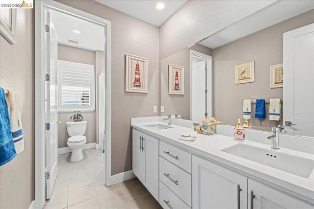 931 Via Veneto, San Ramon, CA 94583