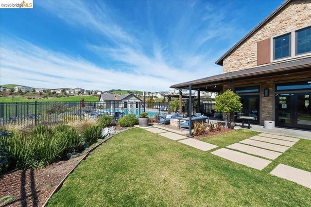 931 Via Veneto, San Ramon, CA 94583